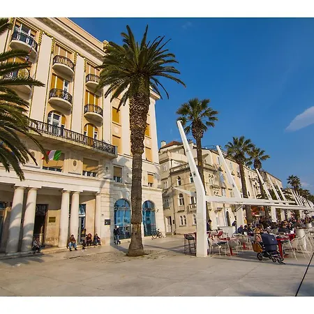 Diocletian Palace Apartments Спліт