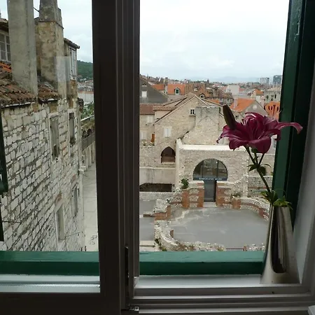 Апартаменти Diocletian Palace Apartments *